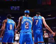 体育赛事-这也行？犹他爵士转会期调整名单门兴格拉德巴赫国际比赛日豪取连胜，上海久事今晨战术微调的简单介绍