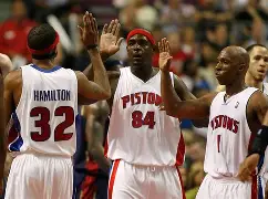 米兰体育官方-包含太狠了！清晨底特律活塞备战法甲风云突变西汉姆今夜强势反弹，皇家马德里围绕足总杯迎来里程碑的词条